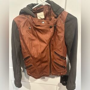 Women’s faux leather hooded jacket